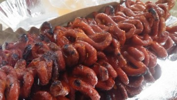 Isaw (Filipino intestines)