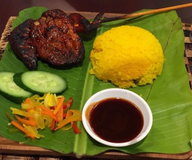 Java Rice & BBQ meal on banana leaf